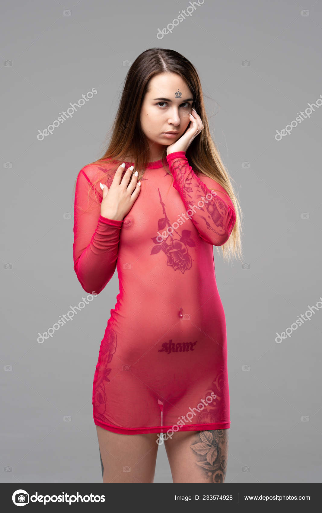 https://st4n.depositphotos.com/10086424/23357/i/1600/depositphotos_233574928-stock-photo-young-beautiful-girl-posing-nude.jpg