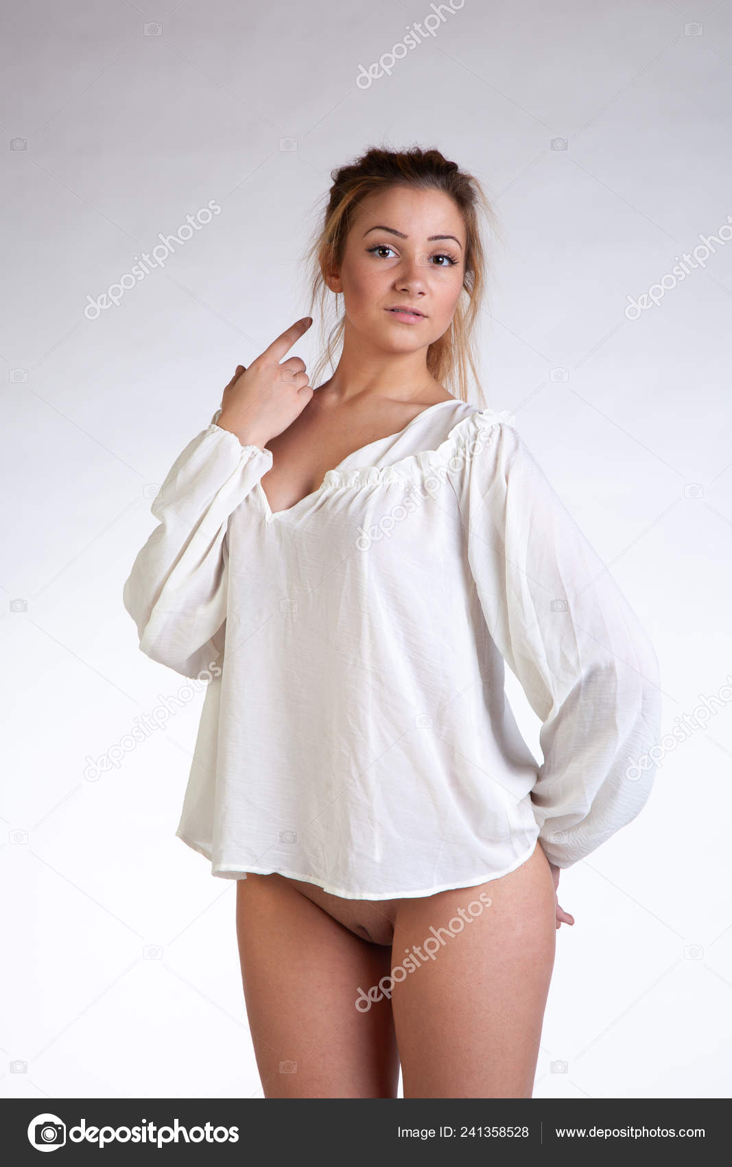 https://st4n.depositphotos.com/10086424/24135/i/1600/depositphotos_241358528-stock-photo-young-beautiful-girl-posing-nude.jpg