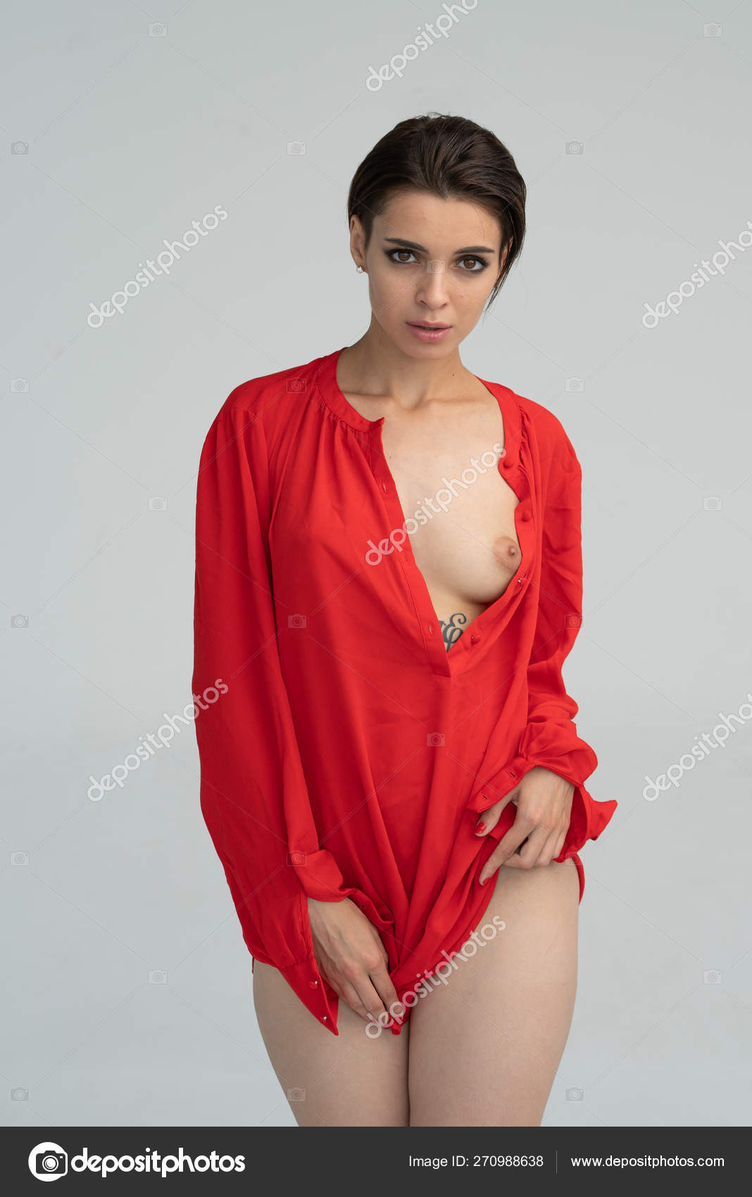 https://st4n.depositphotos.com/10086424/27098/i/1600/depositphotos_270988[001-999]-stock-photo-young-beautiful-girl-posing-nude.jpg