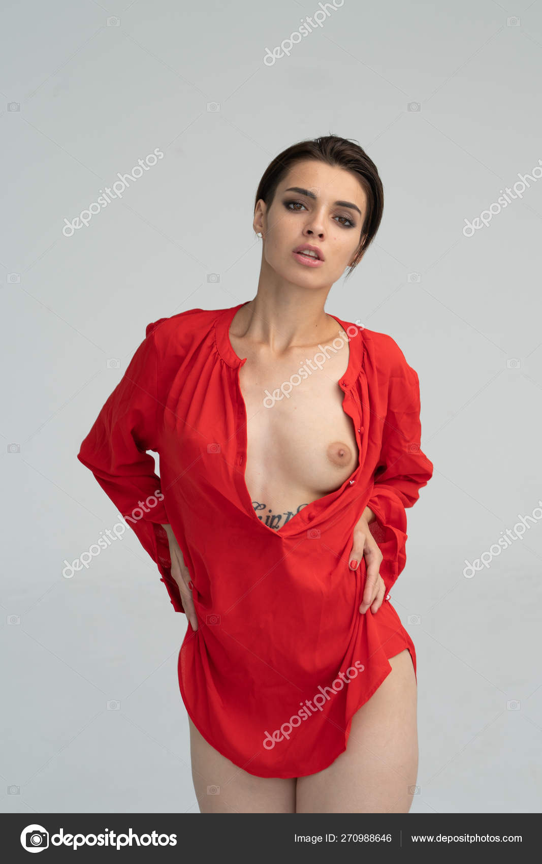 https://st4n.depositphotos.com/10086424/27098/i/1600/depositphotos_270988646-stock-photo-young-beautiful-girl-posing-nude.jpg