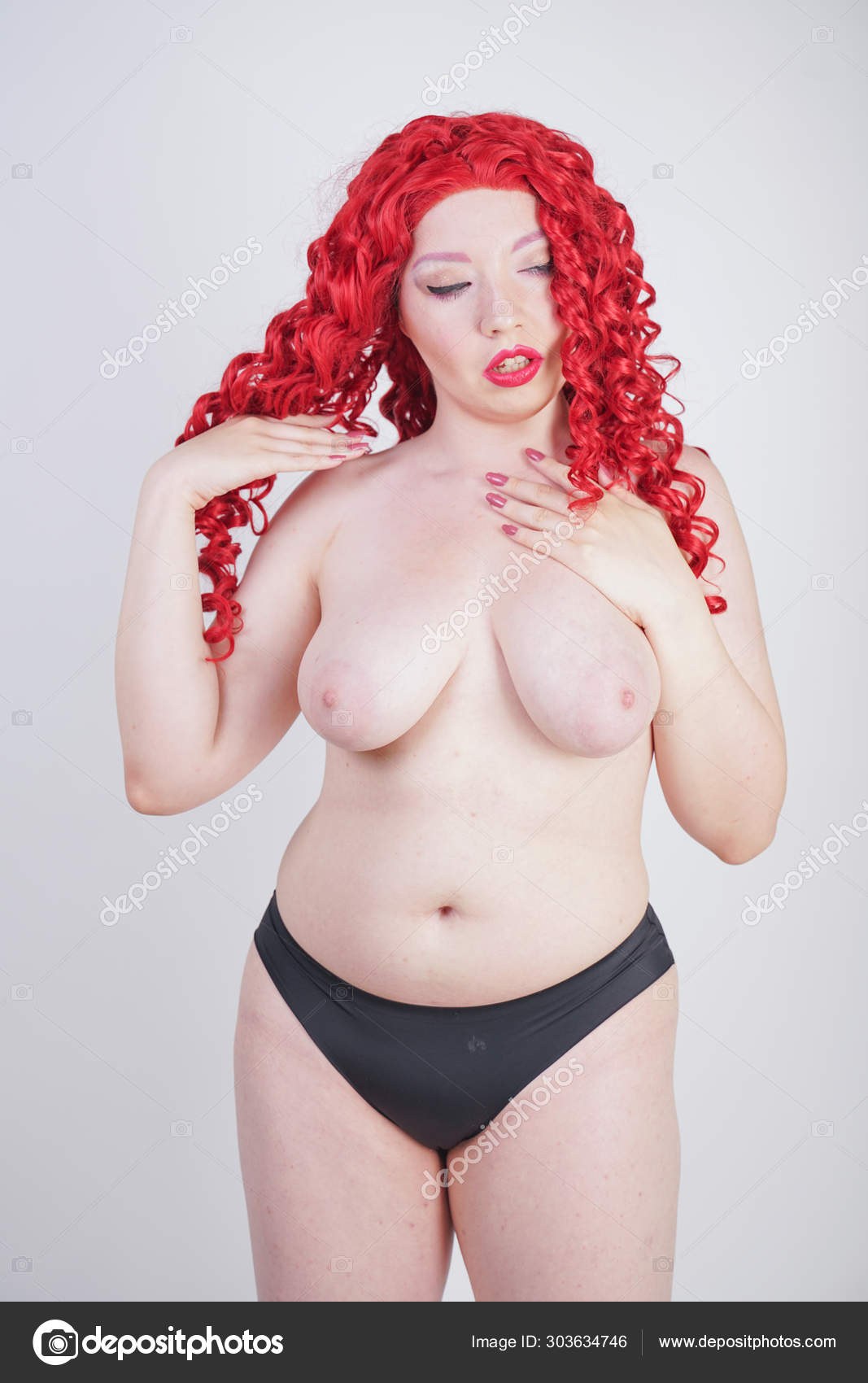 https://st4n.depositphotos.com/1091519/30363/i/1600/depositphotos_303634746-stock-photo-young-beautiful-girl-posing-nude.jpg